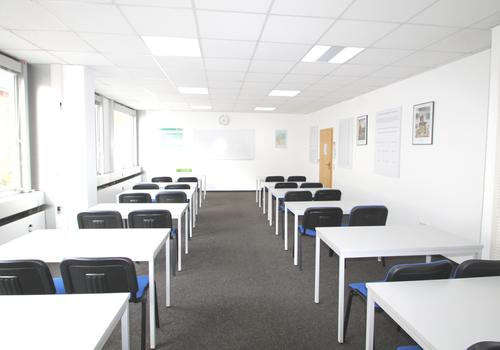 Clase Alpha Aktiv