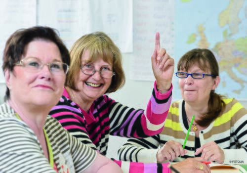 Clases para mayores de 50 Inlingua La Rochelle