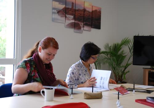 Clases para adultos Inlingua La Rochelle