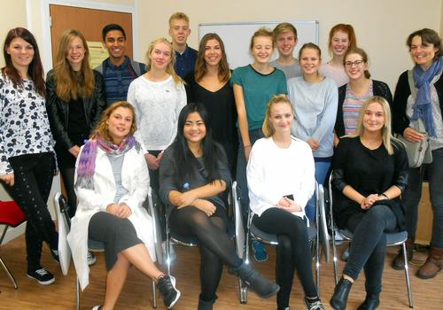 Students in an intensive French course at ACCORD Paris