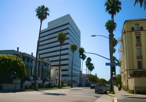EC LA - STreet view